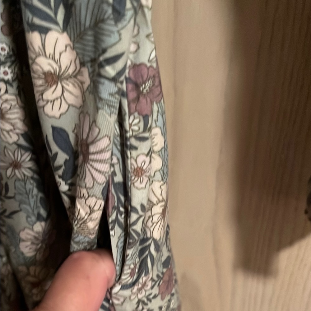 Denver Hayes Floral Midi Dress - Multicolor - Picture 6 of 11